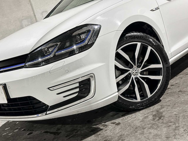 Volkswagen e-golf e-dition 136pk 2020, k-596-hs - afbeelding 34 van  42