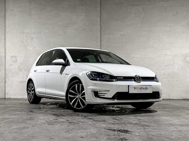 Volkswagen e-golf e-dition 136pk 2020, k-596-hs - afbeelding 40 van  42