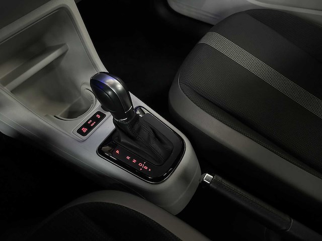 Volkswagen e-up! 60kw 82pk 2018, k-672-pk - afbeelding 20 van  43