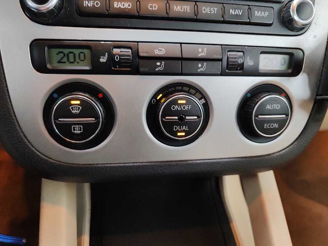 Volkswagen eos 2.0-16v fsi; 08-jgh-7 - afbeelding 6 van  15