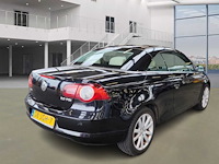 Volkswagen eos 2.0-16v fsi; 08-jgh-7 - afbeelding 8 van  15