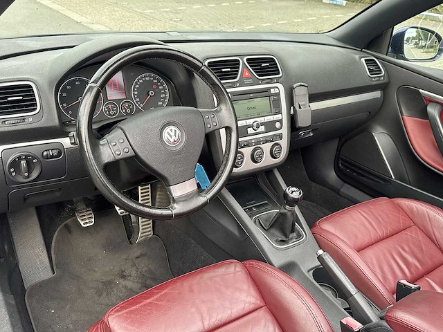 Volkswagen eos 2.0-16v fsi 2006 | 82-zb-sj i - afbeelding 26 van  26