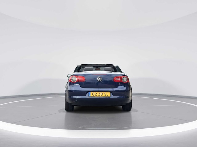 Volkswagen eos 2.0-16v fsi 2006 | 82-zb-sj i - afbeelding 13 van  26