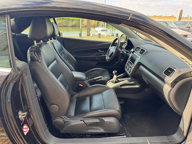 Volkswagen eos 2.0-16v fsi 56-tp-sb - afbeelding 8 van  12