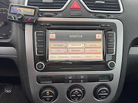 Volkswagen eos 2.0-16v fsi pano s edition 56-tp-sb - afbeelding 14 van  37