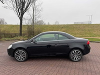 Volkswagen eos 2.0-16v fsi pano s edition 56-tp-sb - afbeelding 32 van  37