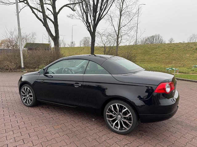 Volkswagen eos 2.0-16v fsi pano s edition 56-tp-sb - afbeelding 4 van  32