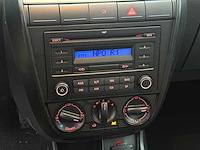 Volkswagen fox 1.2 trendline, 56-xl-hr - afbeelding 13 van  14