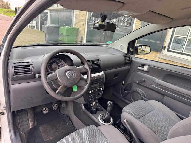 Volkswagen fox 1.2 trendline clima 1146 - afbeelding 12 van  14