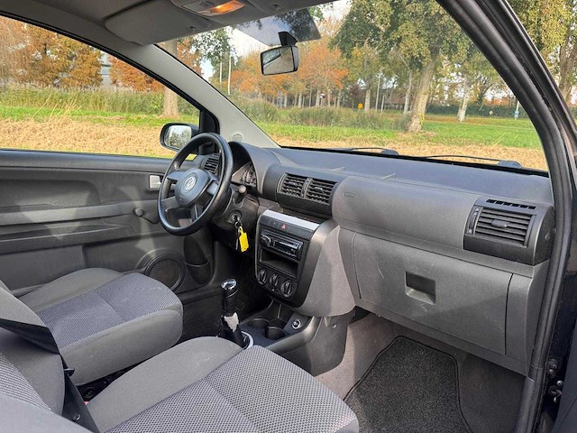 Volkswagen fox 1.4 trendline, 78-sp-dk - afbeelding 7 van  11