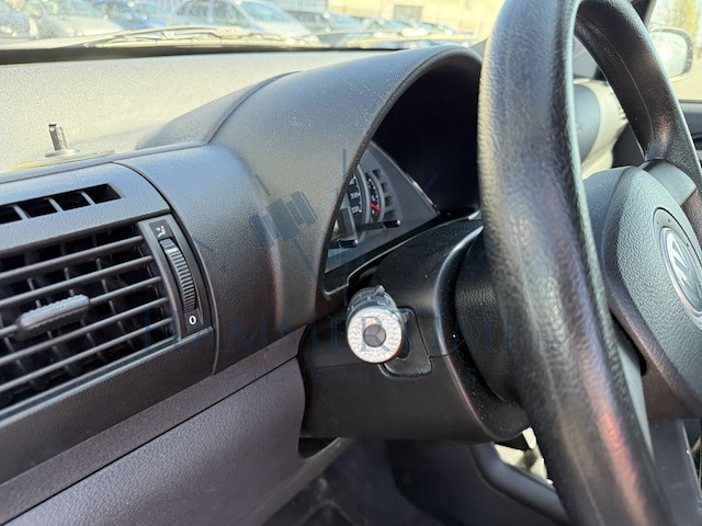 Volkswagen fox fox 1.2i ifox 55, 2006 - afbeelding 2 van  38