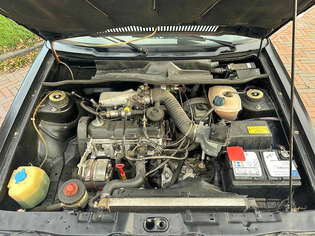 Volkswagen golf 1 cabriolet 1.8 2h 72kw u9, rs-ld-33 - afbeelding 8 van  16