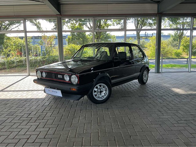 Volkswagen golf 1 gti 1.8 – iconische klassieker uit 1983 | 112 pk | 5-bak | een gti voor de liefhebber en verzamelaar - afbeelding 1 van  44