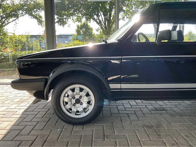 Volkswagen golf 1 gti 1.8 – iconische klassieker uit 1983 | 112 pk | 5-bak | een gti voor de liefhebber en verzamelaar - afbeelding 40 van  44