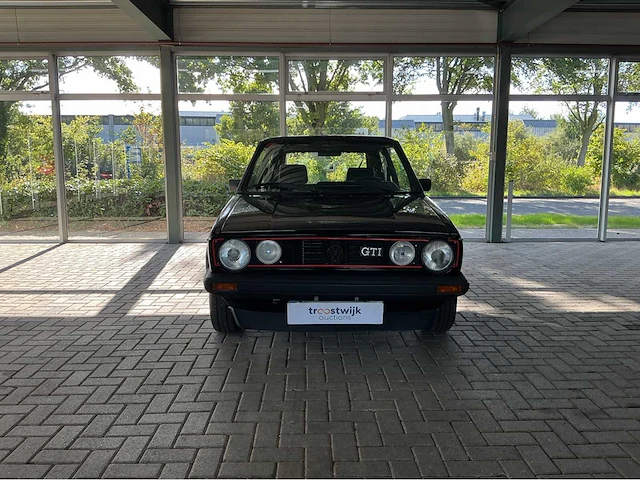 Volkswagen golf 1 gti 1.8 – iconische klassieker uit 1983 | 112 pk | 5-bak | een gti voor de liefhebber en verzamelaar - afbeelding 12 van  44