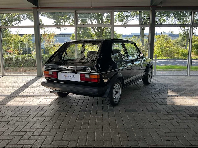 Volkswagen golf 1 gti 1.8 – iconische klassieker uit 1983 | 112 pk | 5-bak | een gti voor de liefhebber en verzamelaar - afbeelding 42 van  44