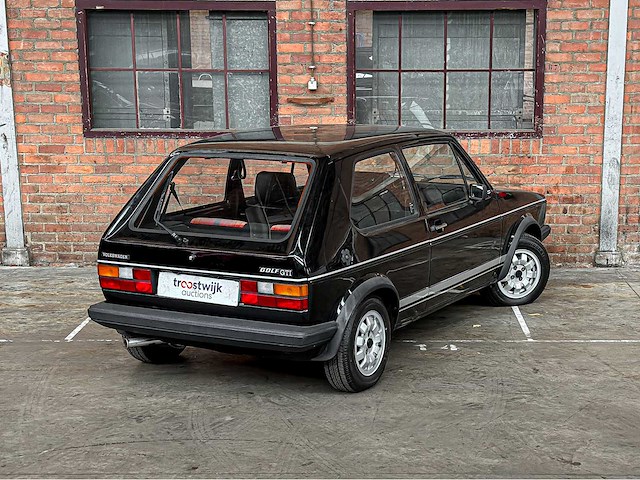 Volkswagen golf 1 gti 1.8i 112pk 1983 65.000 km! - afbeelding 11 van  40