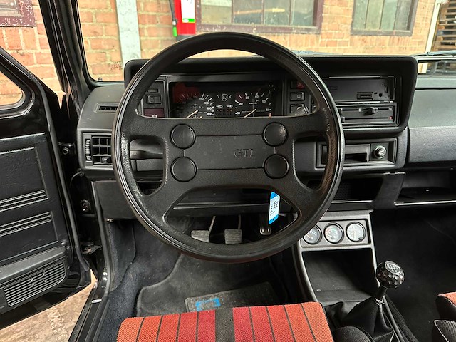 Volkswagen golf 1 gti 1.8i 112pk 1983 65.000 km! - afbeelding 21 van  40