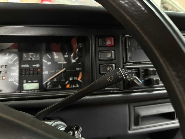 Volkswagen golf 1 gti 1.8i 112pk 1983 65.000 km! - afbeelding 24 van  40