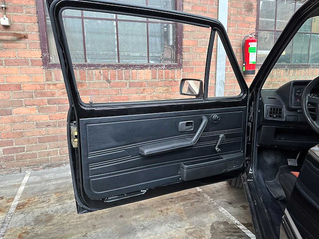 Volkswagen golf 1 gti 1.8i 112pk 1983 65.000 km! - afbeelding 30 van  40