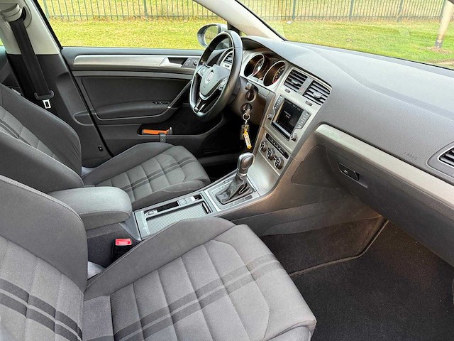 Volkswagen golf 1.0 tsi business edition, jf-379-h - afbeelding 10 van  22