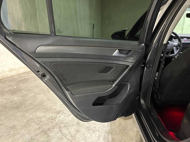 Volkswagen golf 1.0 tsi comfortline business 110pk 2018 (origineel-nl), rx-771-l - afbeelding 27 van  41