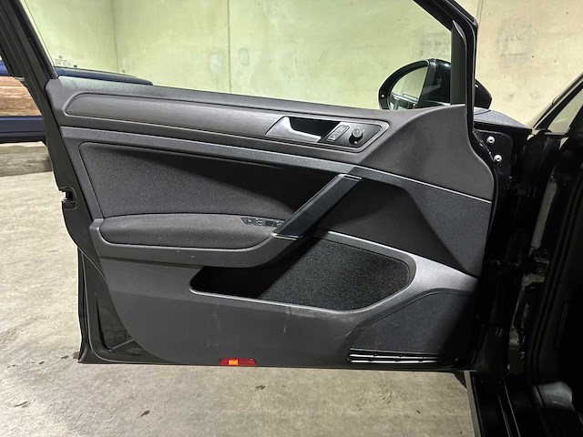 Volkswagen golf 1.0 tsi comfortline business 116pk 2019, zl-832-k - afbeelding 33 van  46