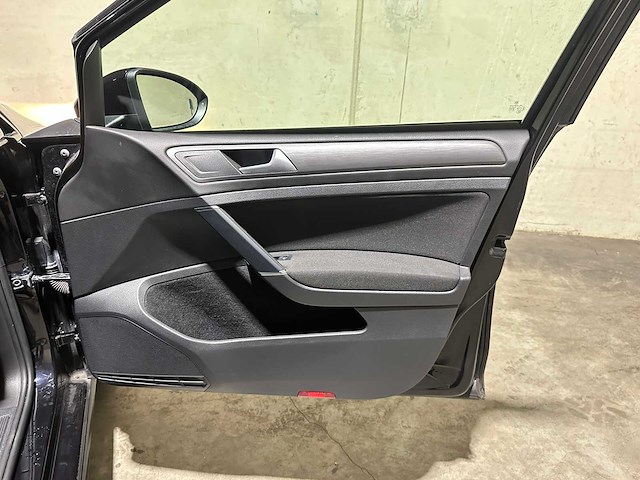 Volkswagen golf 1.0 tsi comfortline business 116pk 2019, zl-832-k - afbeelding 38 van  46