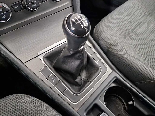 Volkswagen golf 1.2 tsi comfortline; 54-ztt-2 - afbeelding 4 van  13