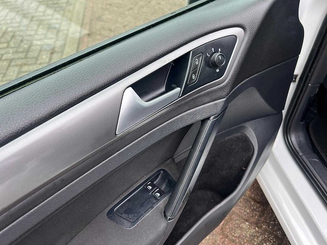 Volkswagen golf 1.2 tsi highline, k-532-nf - afbeelding 8 van  8