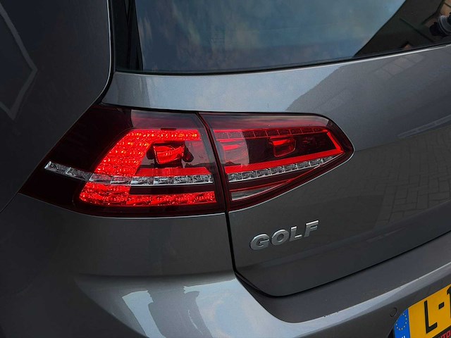 Volkswagen golf 1.2 tsi highline | l-178-sk i - afbeelding 11 van  12