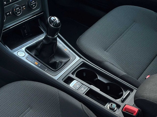 Volkswagen golf 1.2 tsi highline | l-178-sk i - afbeelding 13 van  29