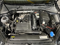 Volkswagen golf 1.2 tsi highline, sn-677-f - afbeelding 9 van  18