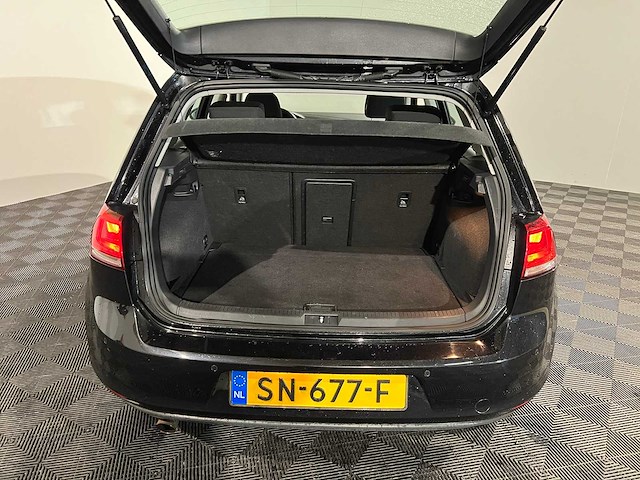 Volkswagen golf 1.2 tsi highline, sn-677-f - afbeelding 13 van  18