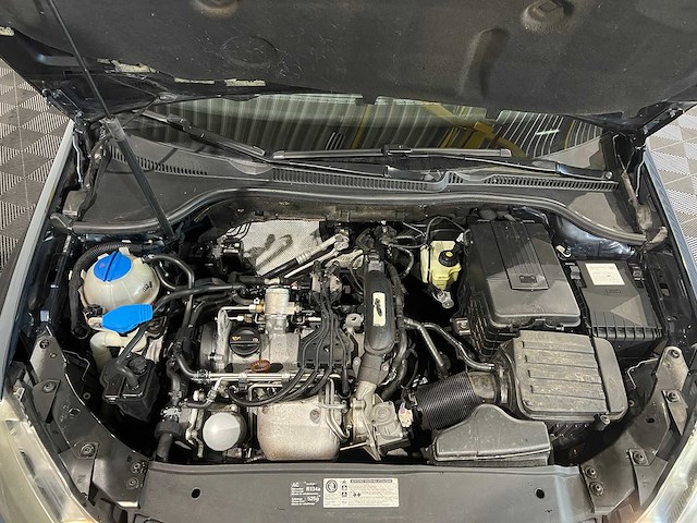 Volkswagen golf 1.2 tsi tour, 53-lvn-8 - afbeelding 7 van  17