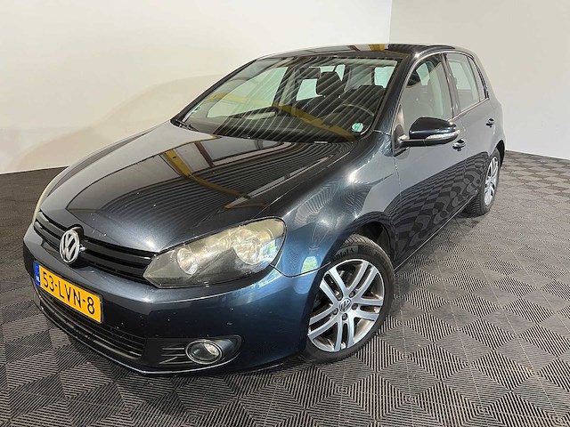 Volkswagen golf 1.2 tsi tour, 53-lvn-8 - afbeelding 1 van  17