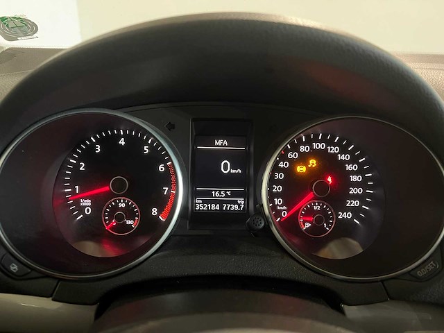 Volkswagen golf 1.2 tsi tour, 53-lvn-8 - afbeelding 15 van  17