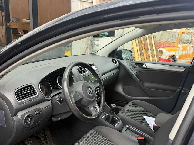 Volkswagen golf 1.2 tsi tour ii bluemotion, 77-pfn-3 - afbeelding 6 van  11