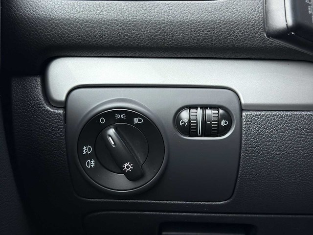 Volkswagen golf 1.2 tsi tr. ed.bluem | 49-xnf-3 i - afbeelding 12 van  19