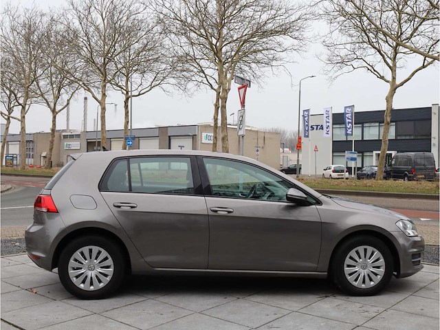 Volkswagen golf 1.2 tsi trendline 2013, 33-zxp-8 - afbeelding 23 van  26