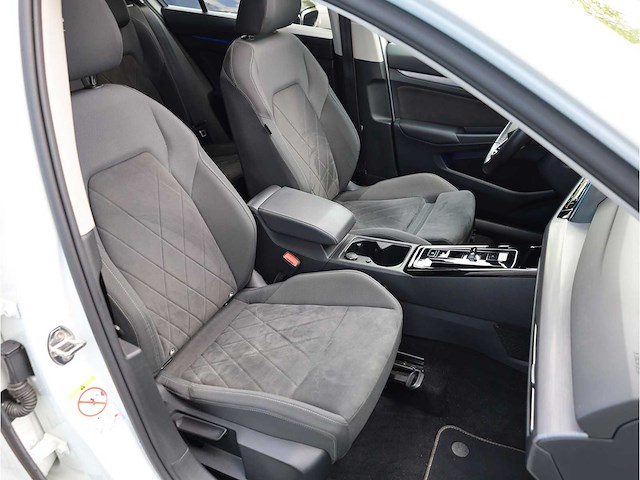 Volkswagen golf 1.4 ehybrid 204pk automaat 2022 - afbeelding 25 van  36