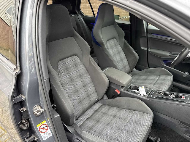 Volkswagen golf 1.4 ehybrid gte | l-573-lh - afbeelding 14 van  17