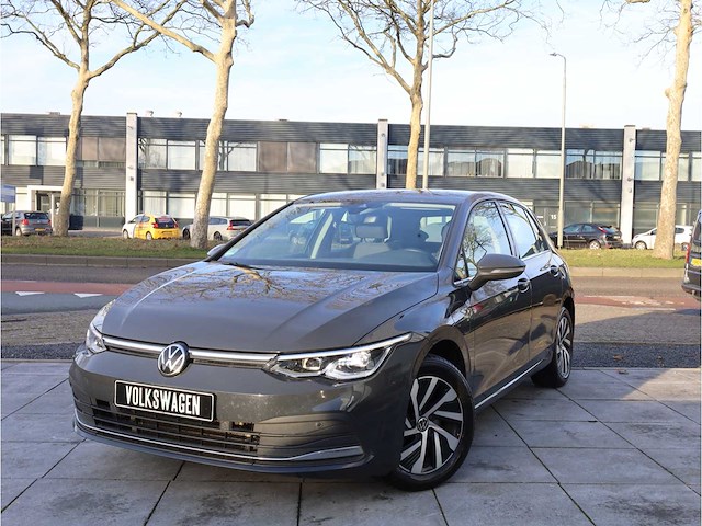Volkswagen golf 1.4 ehybrid phev 204pk automaat 2021 - afbeelding 1 van  33