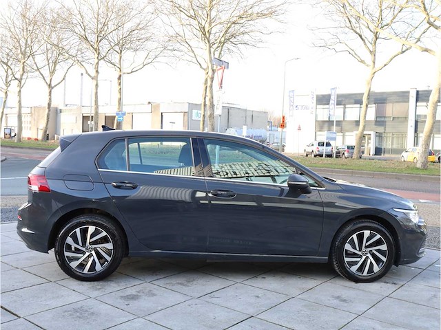 Volkswagen golf 1.4 ehybrid phev 204pk automaat 2021 - afbeelding 30 van  33