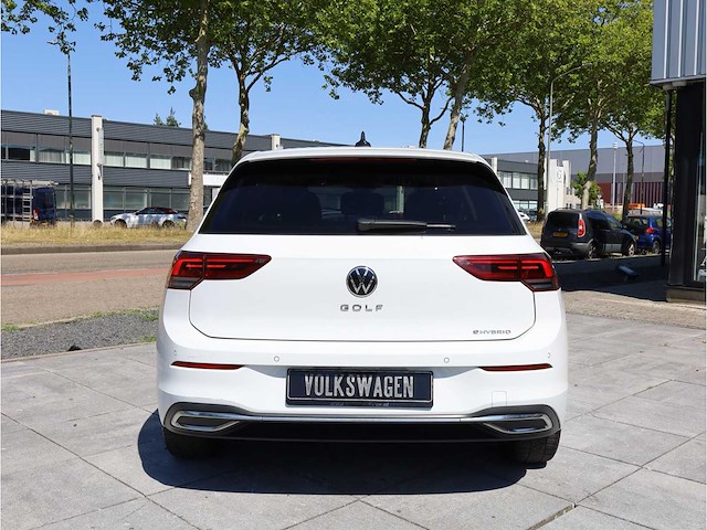 Volkswagen golf 1.4 ehybrid phev 204pk automaat 2021 - afbeelding 26 van  29