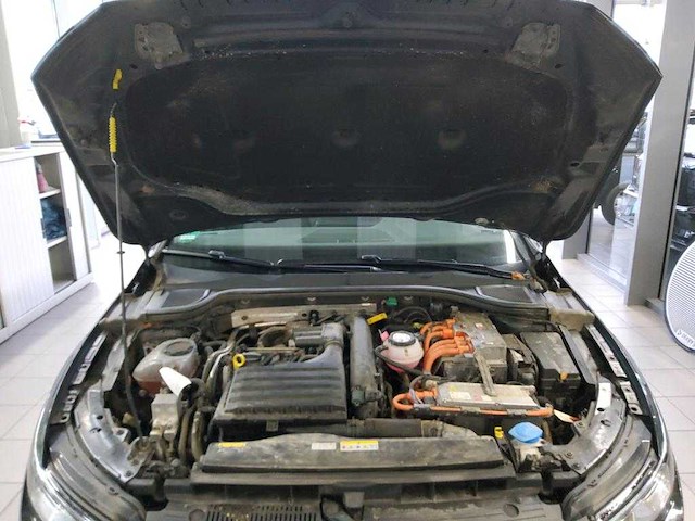 Volkswagen golf 1.4 ehybrid phev 204pk automaat 2021 - afbeelding 4 van  18