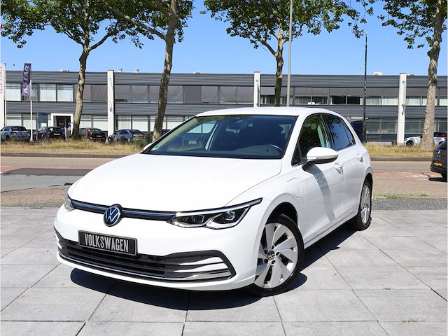 Volkswagen golf 1.4 ehybrid phev 204pk automaat 2021 - afbeelding 1 van  30