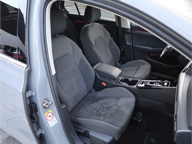 Volkswagen golf 1.4 ehybrid phev 204pk automaat 2022 - afbeelding 20 van  35