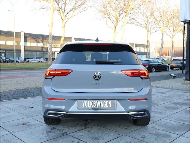 Volkswagen golf 1.4 ehybrid phev 204pk automaat 2022 - afbeelding 4 van  35