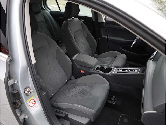 Volkswagen golf 1.4 ehybrid phev 204pk automaat 2022 - afbeelding 22 van  38